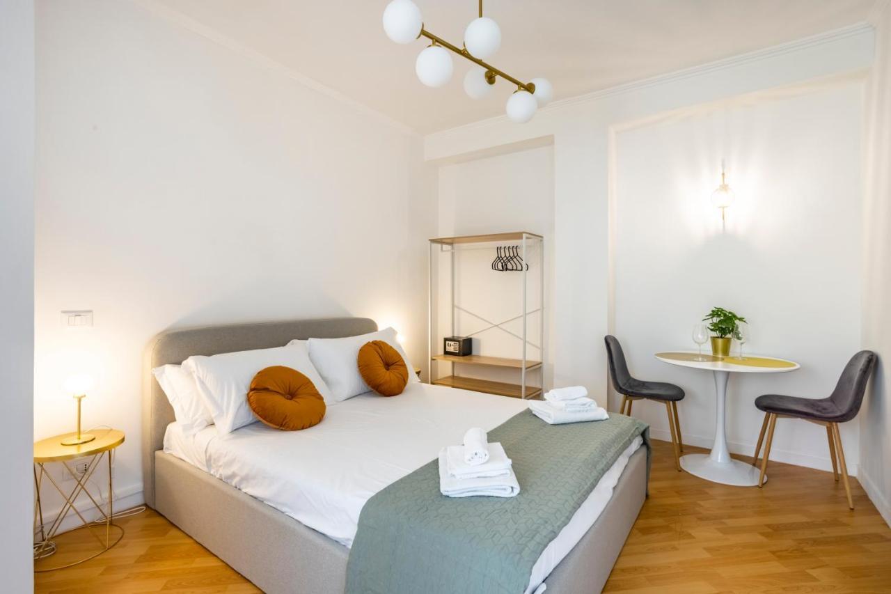 Re Di Roma - Charme Apartment Exterior photo