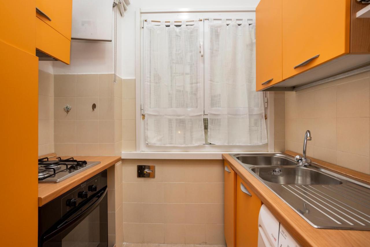 Re Di Roma - Charme Apartment Exterior photo